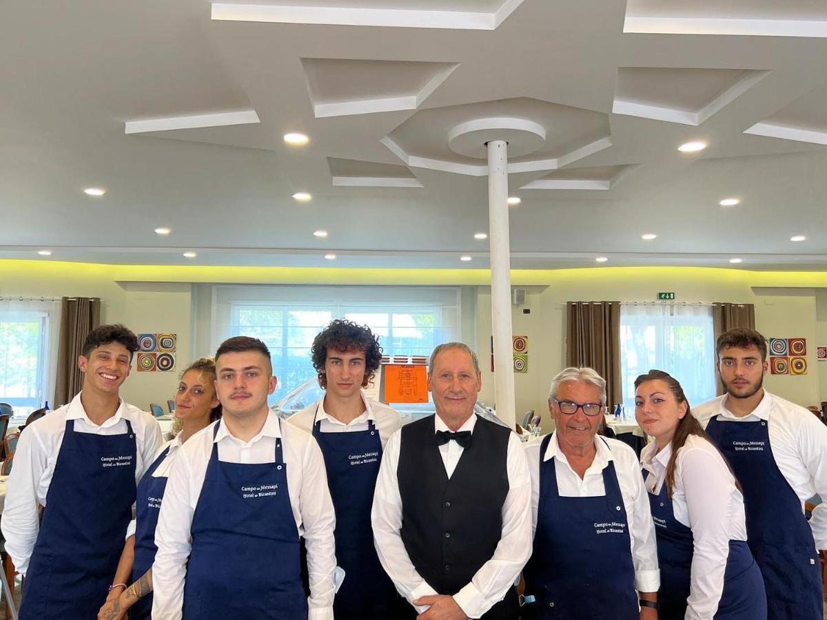 Hotel Dei Bizantini & Villaggio Campo Dei Messapi San Pietro in Bevagna Εξωτερικό φωτογραφία